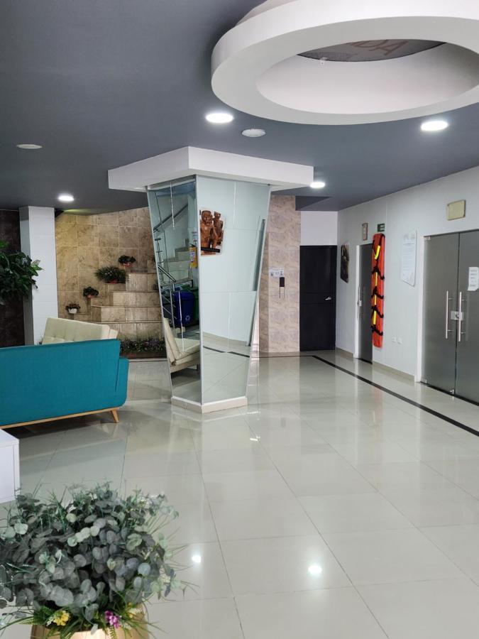 Hotel Quarta Avenida Монтерія Екстер'єр фото