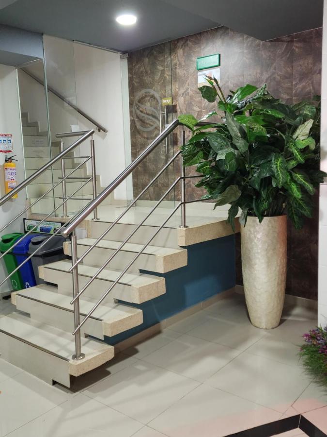 Hotel Quarta Avenida Монтерія Екстер'єр фото